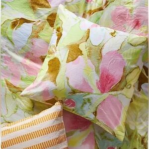 Anthropologie PALILA Organic Cotton Pastel Floral Sateen Euro Sham Pillow case